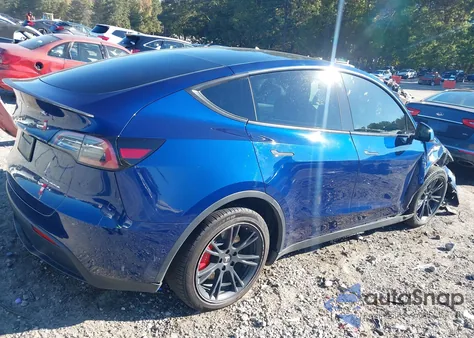 2022 Tesla Model Y Performance Dual Motor All-Wheel Drive from USA, damaged, VIN 7SAYGDEF7NF374796